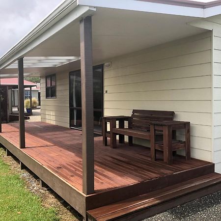 Greymouth Seaside Top 10 Holiday Park Cameră foto